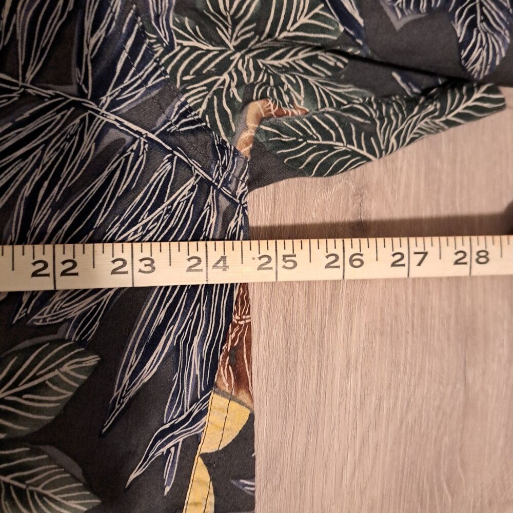 Vintage Chaps Ralph Lauren Hawaiian Shirt Dark Men XL Floral Tropical Beach - Picture 8 of 8